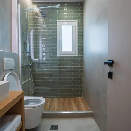 Palaia Luxury